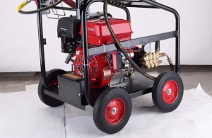 Petrol Powered High Pressure Washer